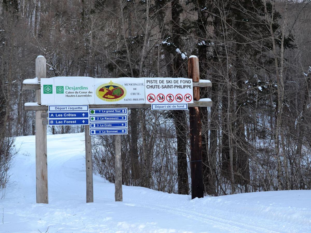 Les 4 Chalets - Le 605 Lac-Saint-Paul Екстериор снимка